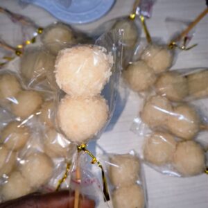 Coconut Laddoo