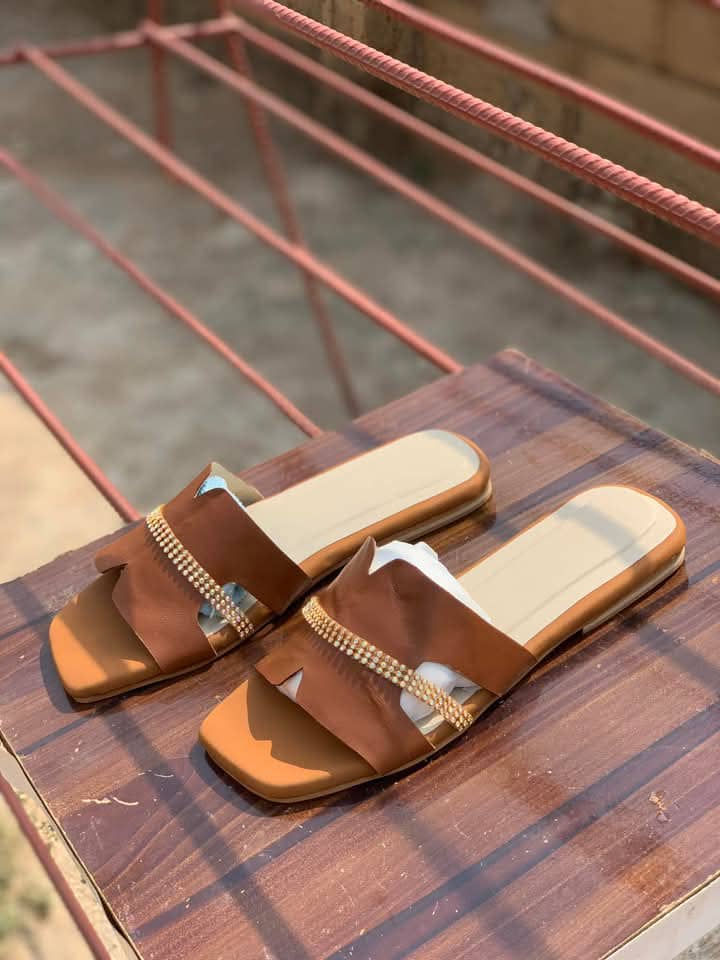 Female slide colors - Image 10