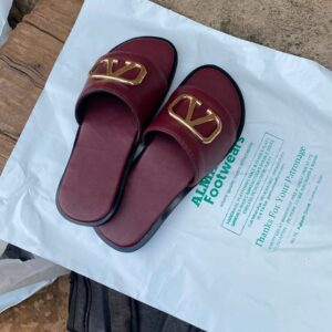 Female Flat